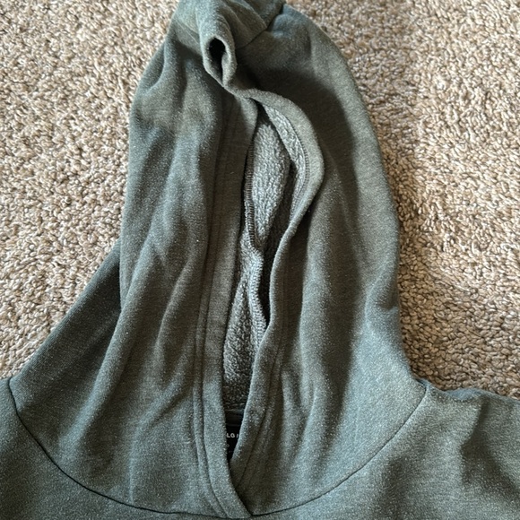 Cropped hoodie - Picture 3 of 5